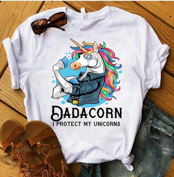 Gift For Father's Day, Unicorn Dad Shirt, Funny Dad Shirt Dadacorn I Protector Of The Unicorns Unisex T-Shirt