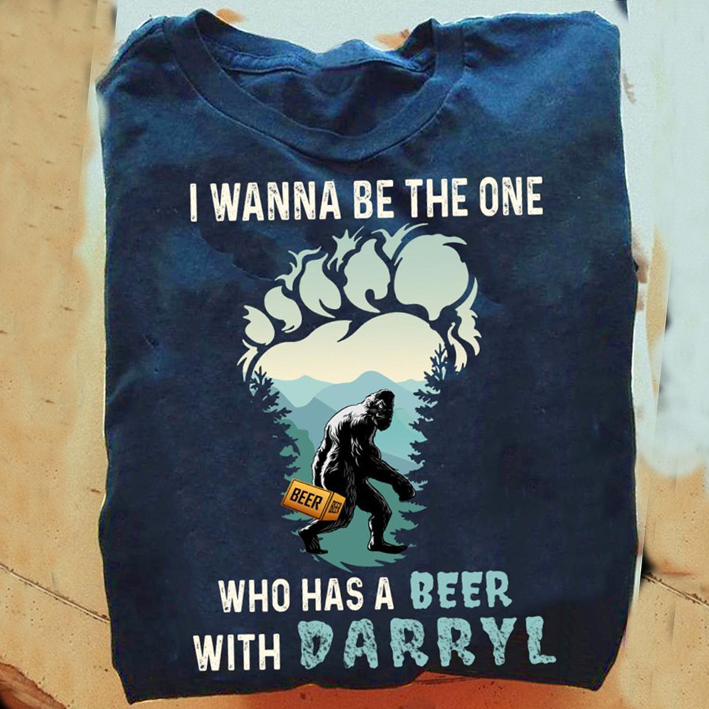 Who has a beer with darryl Beer lover shirt Who has a beer with darryl Beer lover shirt