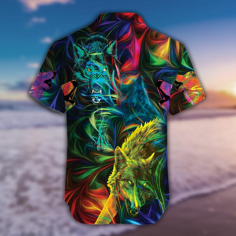 Amazing Wolves Hawaiian Shirt Pre13690 1 » Cool Gifts for You - Mfamilygift Amazing Wolves Hawaiian Shirt Pre13690 1