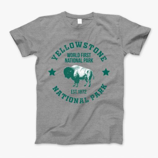World First National Park Yellowstone T-Shirt World First National Park Yellowstone T-Shirt