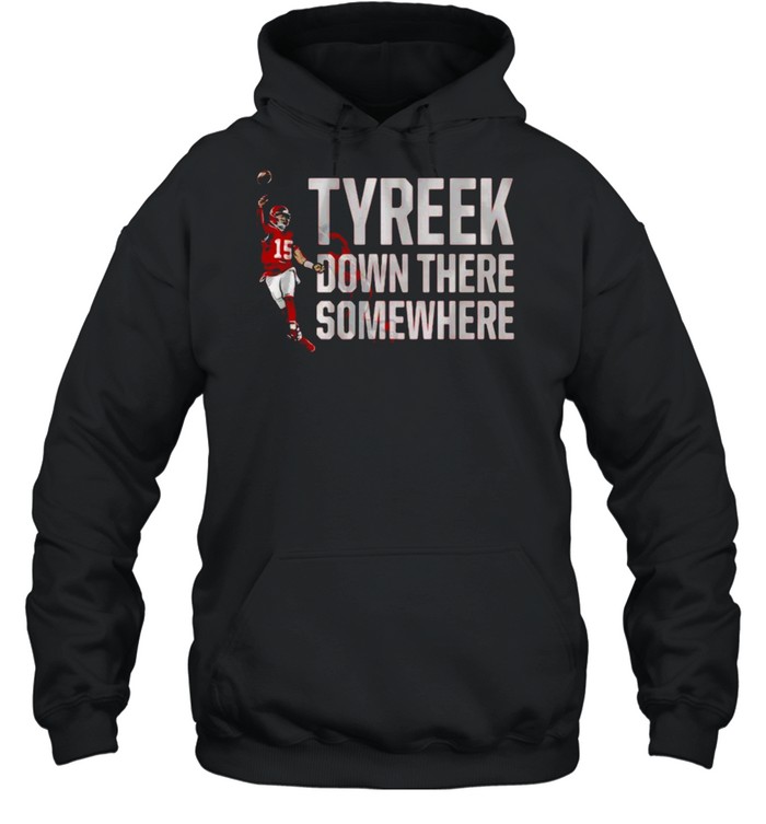 Patrick Mahomes Tyreek Down There Somewhere Shirt 4 » Cool Gifts for You - Mfamilygift Patrick Mahomes Tyreek Down There Somewhere Shirt 4