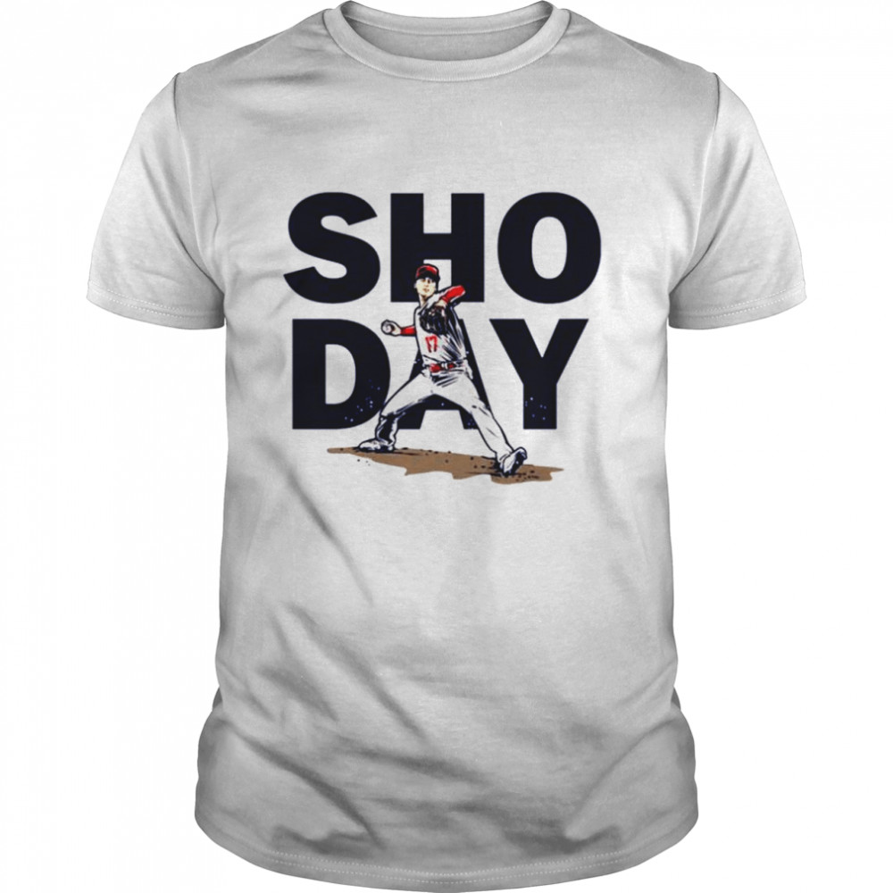 Ben Verlander Wearing Sho Day Shirt