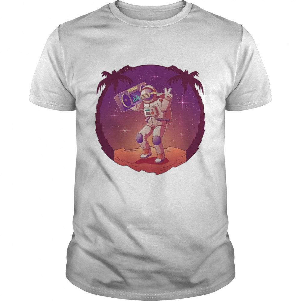 Cool Astronaut Listen To Beats In Space Spaceship Music Shirt Cool Astronaut Listen To Beats In Space Spaceship Music Shirt