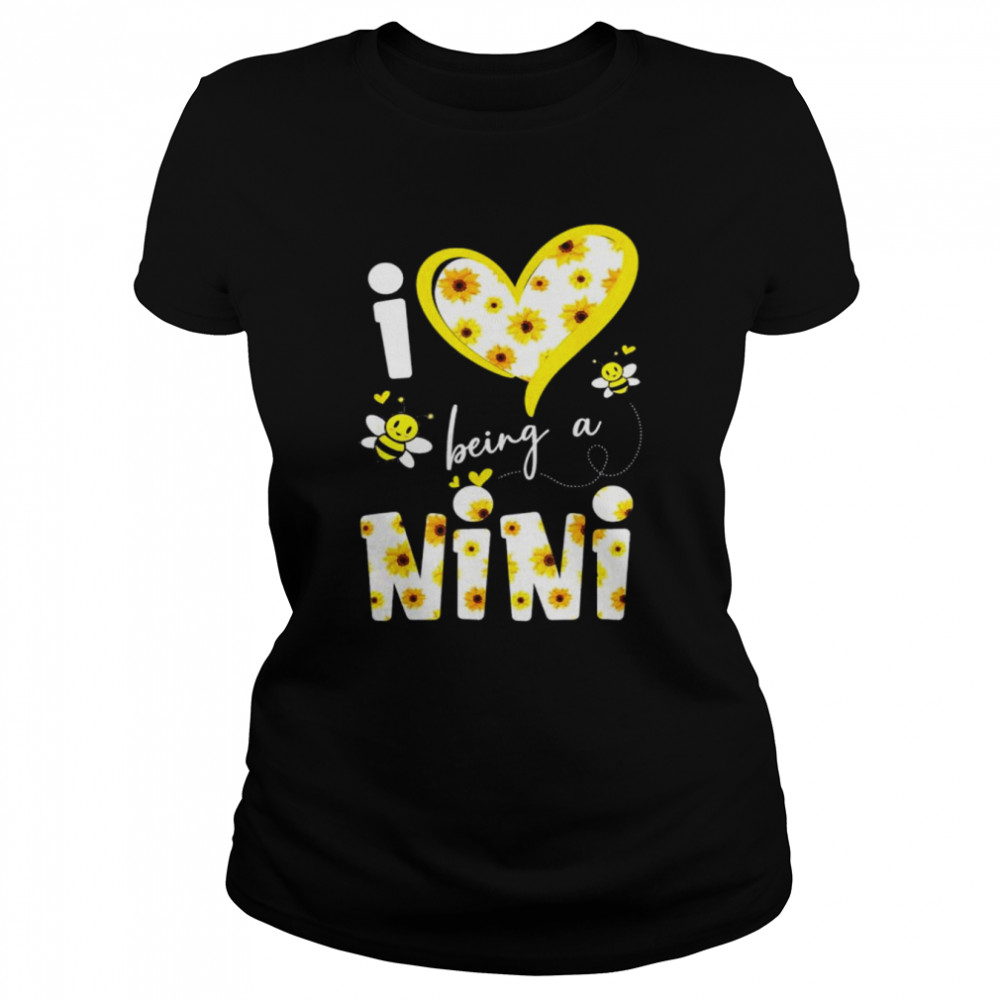 I Love Being A Nini Sunflower Bee Mother’S Day Shirt 1 » Cool Gifts for You - Mfamilygift I Love Being A Nini Sunflower Bee Mother’S Day Shirt 1
