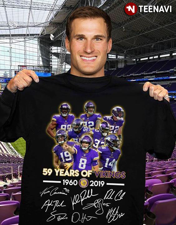 59 Years Of Minnesota Vikings 1960-2019 Signatures T-Shirt