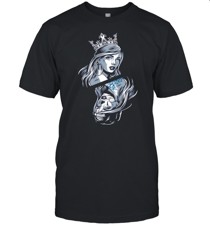Frau Mit Corona Und Hut Langarmshirt T-Shirt Frau Mit Corona Und Hut Langarmshirt T-Shirt