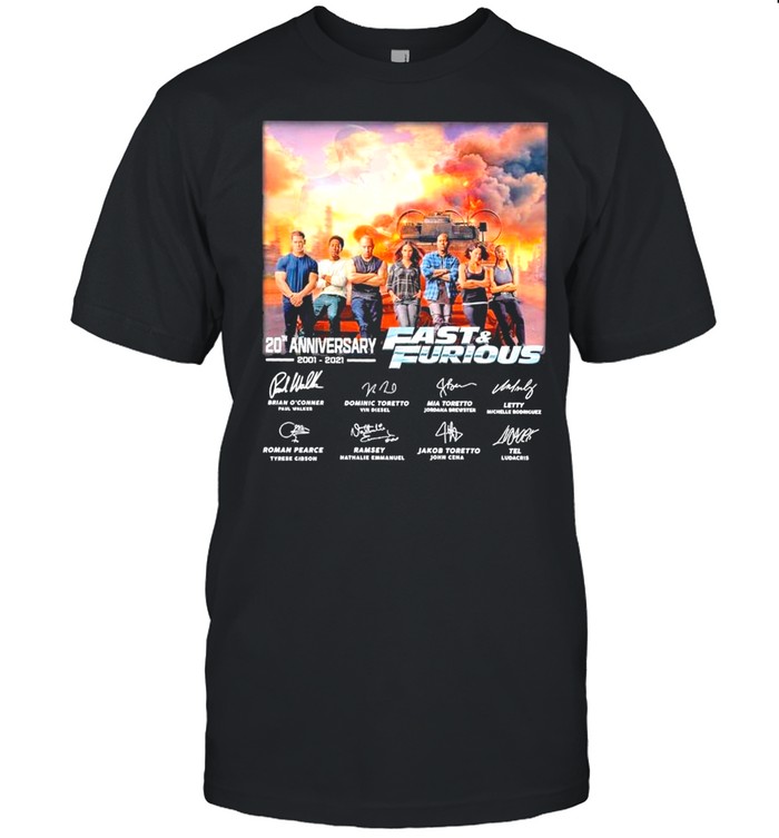 Paul Walker Of Fast And Furious 20Th Anniversary 2001 2021 Signatures T-Shirt Paul Walker Of Fast And Furious 20Th Anniversary 2001 2021 Signatures T-Shirt