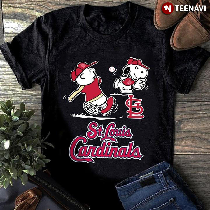 Peanuts Charlie Brown And Snoopy Playing Baseball St. Louis Cardinals T-Shirt Peanuts Charlie Brown And Snoopy Playing Baseball St. Louis Cardinals T-Shirt