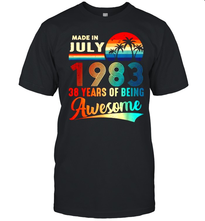 Made In July 38 Years Of Being Awesome Vintage 38Th Birthday T-Shirt
